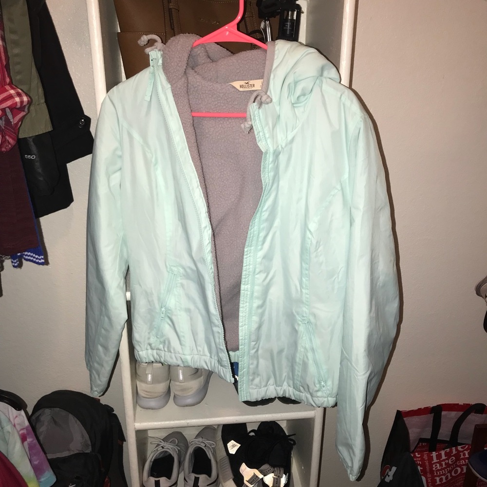 Hollister waterproof fleece lined coat